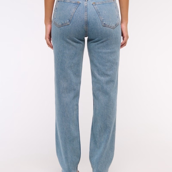 Abercrombie & Fitch Curve Love 90’s Straight Jeans - Picture 3 of 7